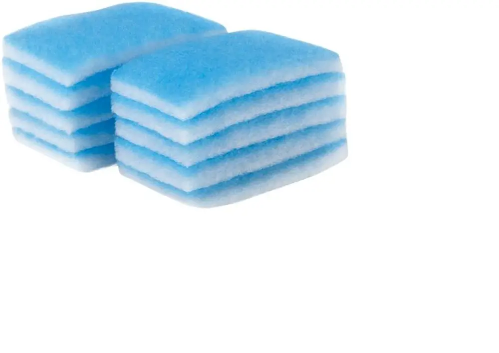 Zwei Stapel blaue Stiebel Eltron Filtermattensets FMS G4-10 auf weißem Hintergrund.